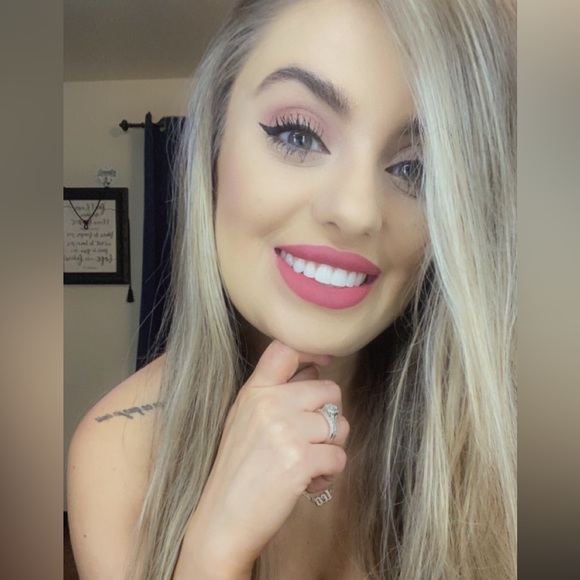 Meet your Posher, Brie - Picture 2 of 8